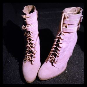 Shoe dazzle boots